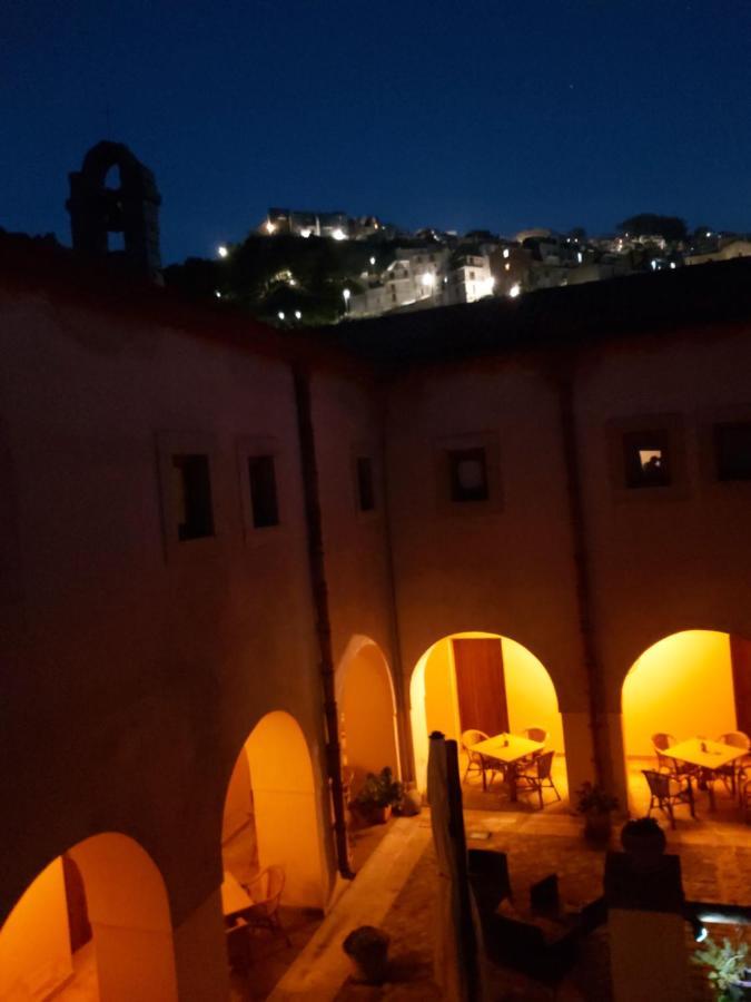 Hotel Al Convento San Mauro Castelverde Exterior foto